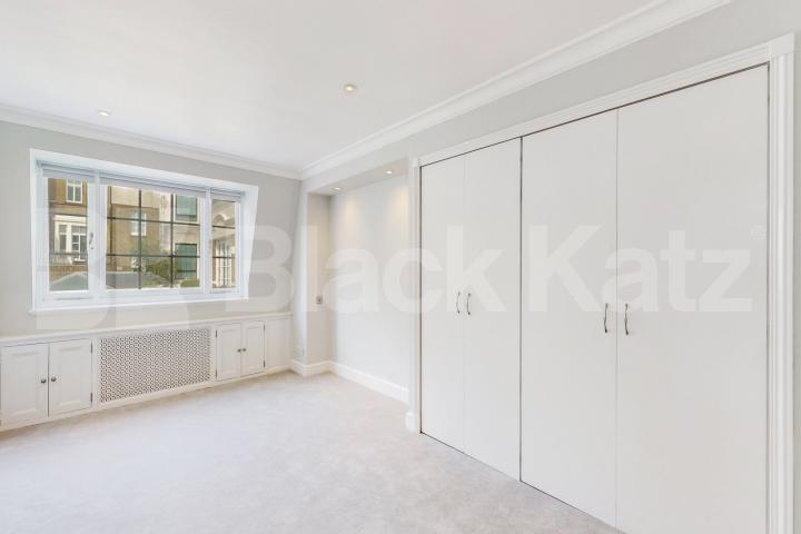 Period charm with contemporary living in Belgravia   Cobham Court Chester Close, Belgravia 